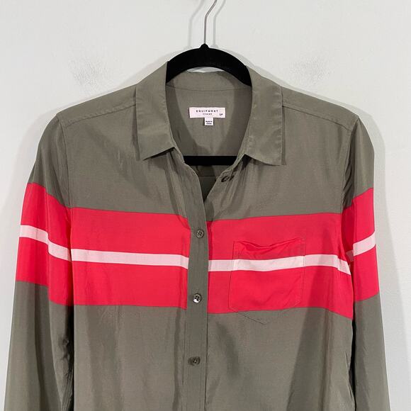 Equipment Femme Green & Red Button Up Silk Long Sleeve Blouse Size S/P - Picture 2 of 8